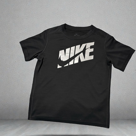 Nike Other - Nike Kids Black and Silver Short Sleeve Tee